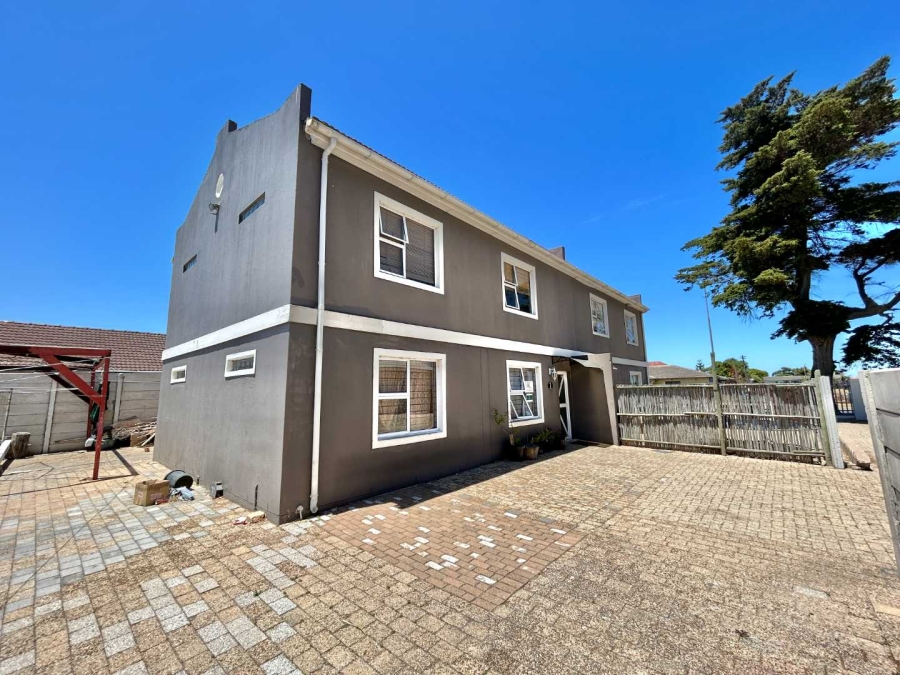Commercial Property for Sale in Grassy Park Western Cape